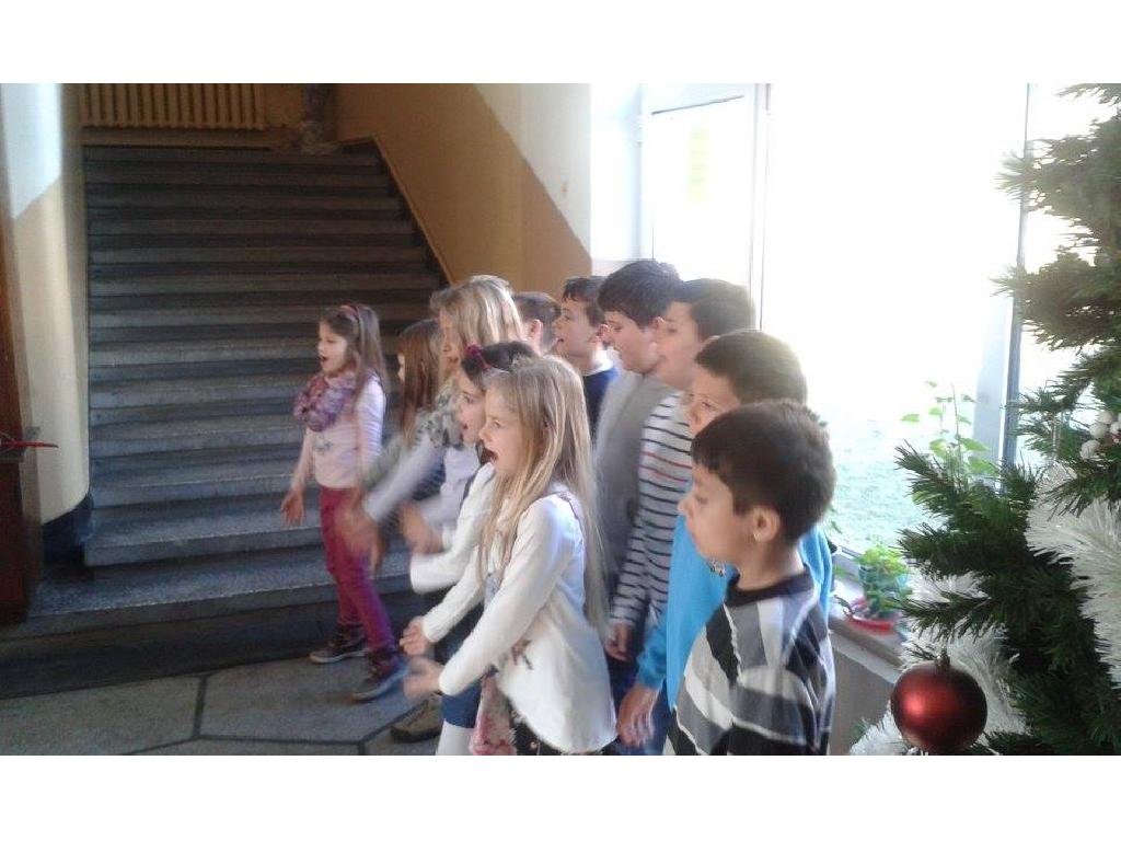 Коледно-тържество